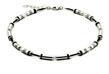SWAROVSKI (R) Kristalle in Kombination mit: BELLASIX (R) 1715-K Halskette 925 Silber/Verschluss