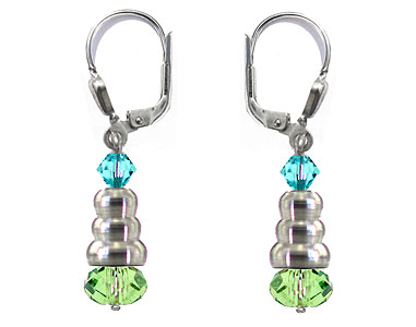 SWAROVSKI (R) crystals in combination with: BELLASIX (R) 1718-O2 earrings blue green 925 silver clasp