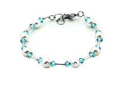 SWAROVSKI (R) crystals in combination with: BELLASIX (R) 1728-A bracelet wedding jewellery mussel-stone-pearl 925 silver clasp